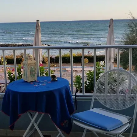 Allo Scoglio Di Fuori Apartman *